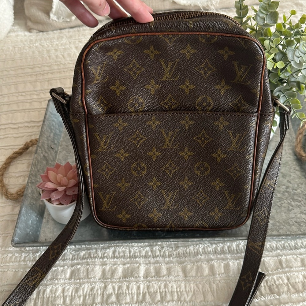 Vintage Louis Vuitton Shoulder Bag
